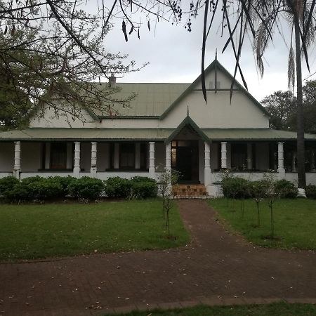 Hotel Cadle House Vryheid Exterior foto